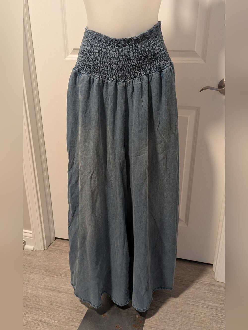 Oli & Hali Wide Leg Soft Denim Pant, Sz L